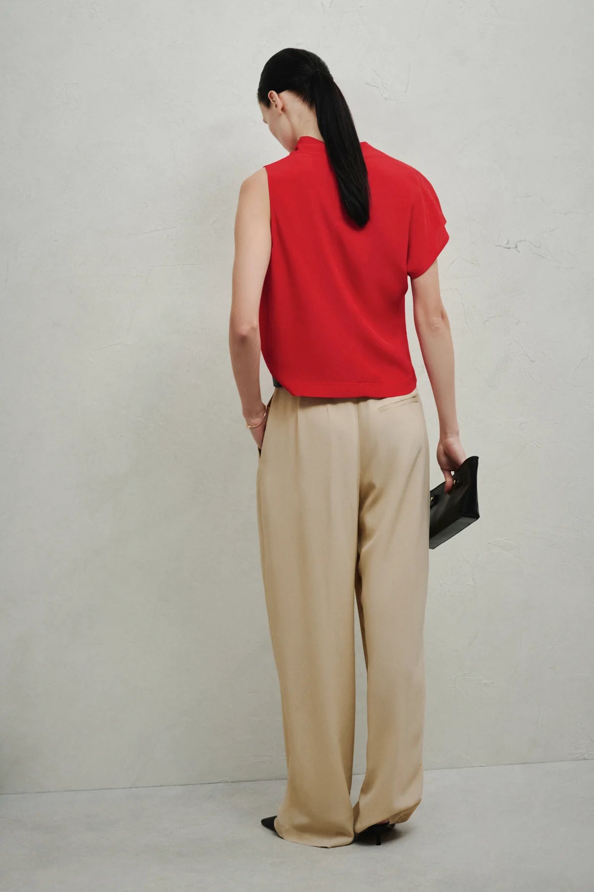 Top Smanicato Viscosa Rosso